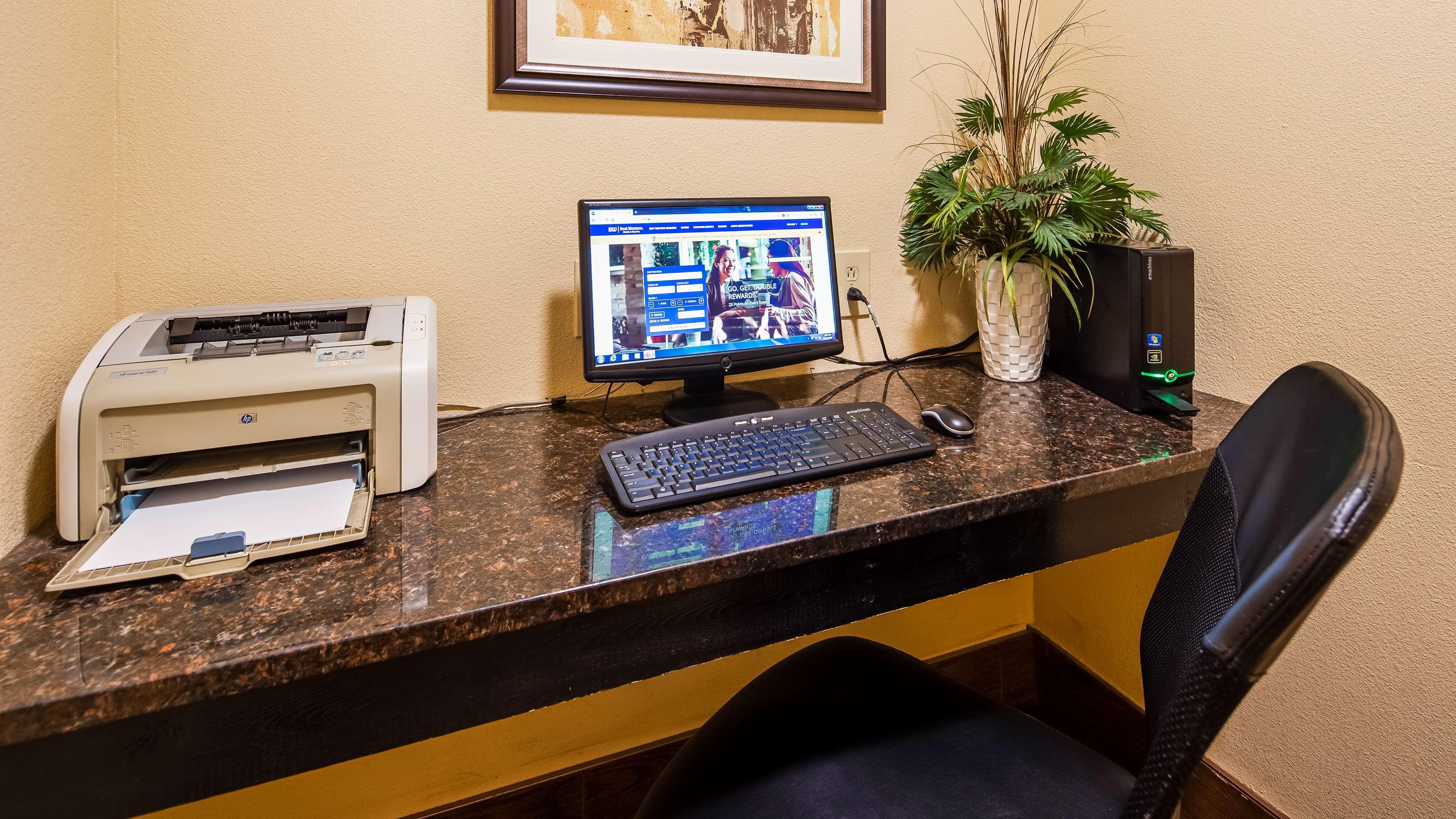 Best Western B R Guest Zanesville Exterior photo